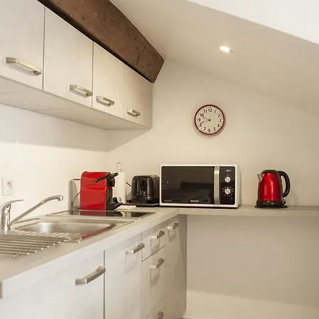 Antibes Bis * 戛纳